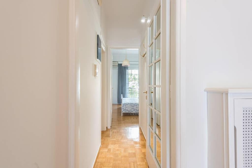New! Bright & Remodeled 1Bed Apt 2Min Walk To Acropolis Athena Bagian luar foto
